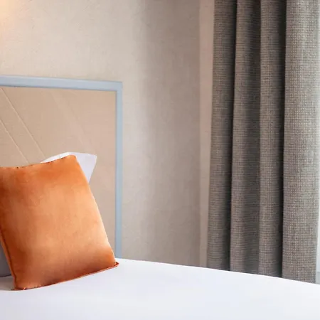 Hotel Coypel By Magna Arbor Paris Exterior photo